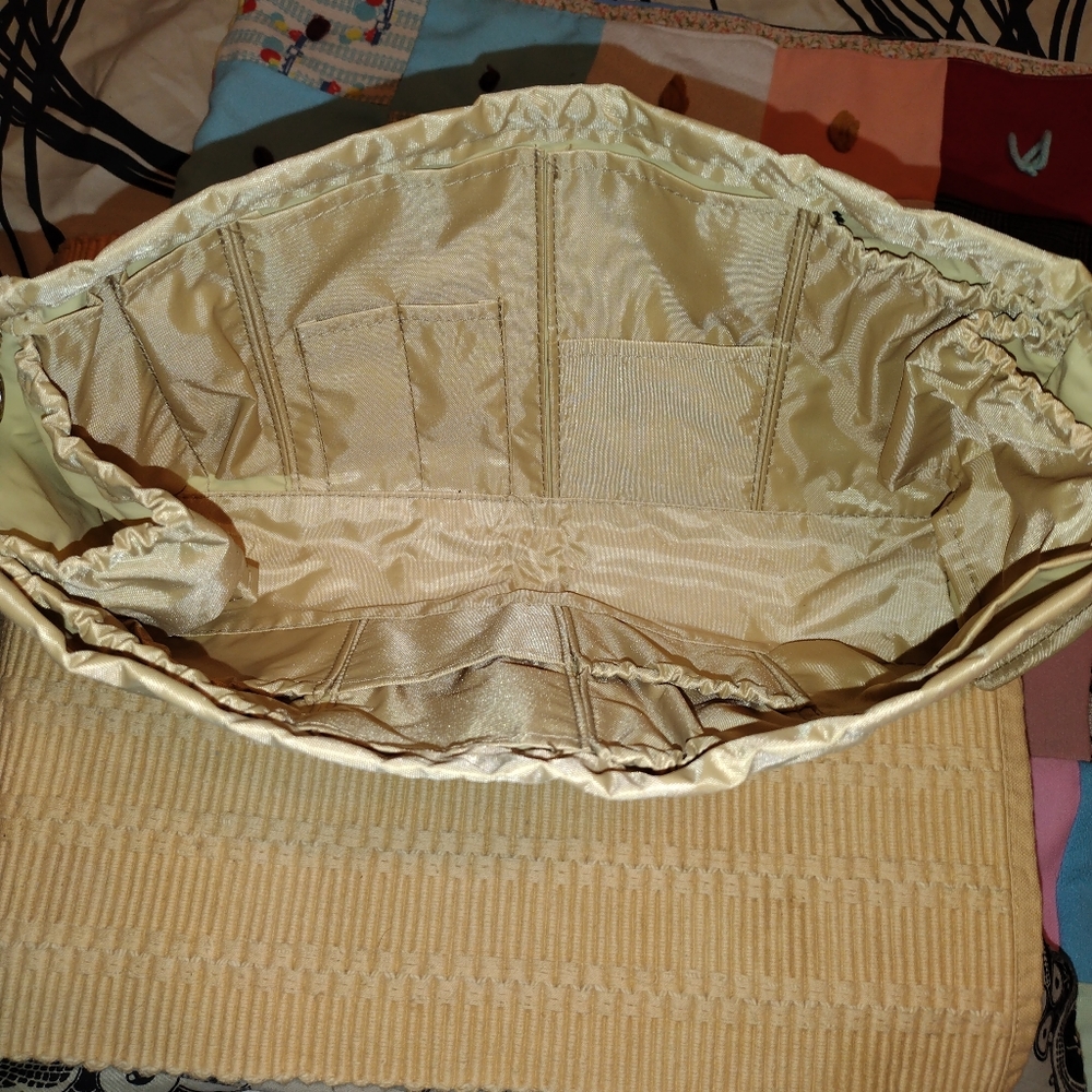 Nwot Kangaroo purse organizer